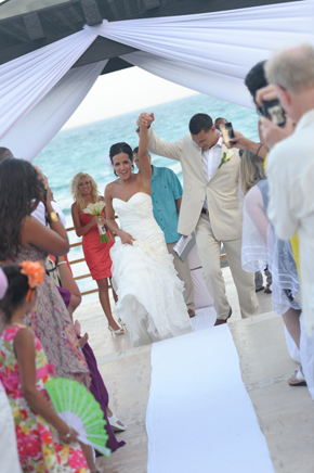 beach wedding cancun