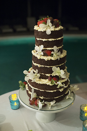 unfinished wedding cakes