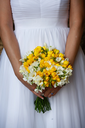 yellow bridal bouquet