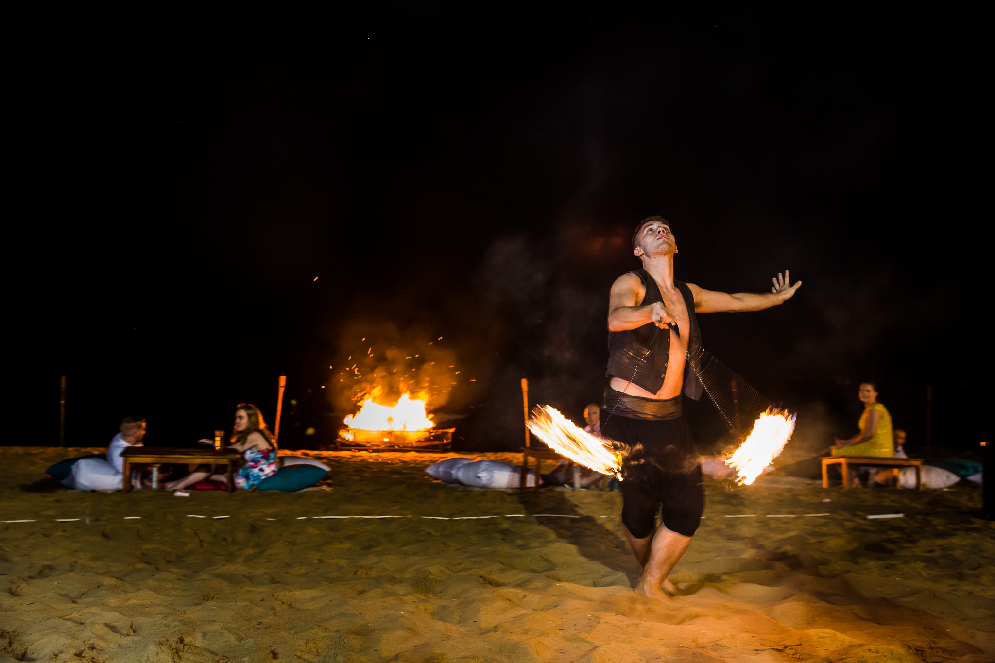 wedding-fire-dancers