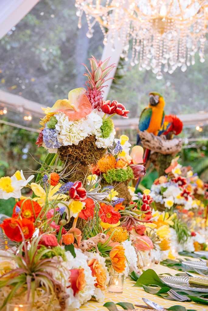 Tropical Wedding Inspiration Shoot in Miami - The Destination Wedding