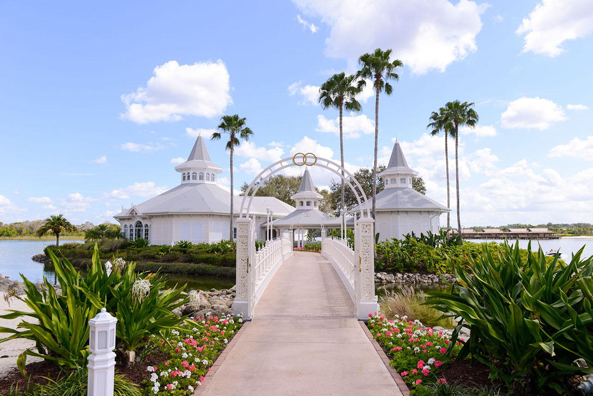 How to Plan a Magical Wedding at Walt Disney World - The Destination ...